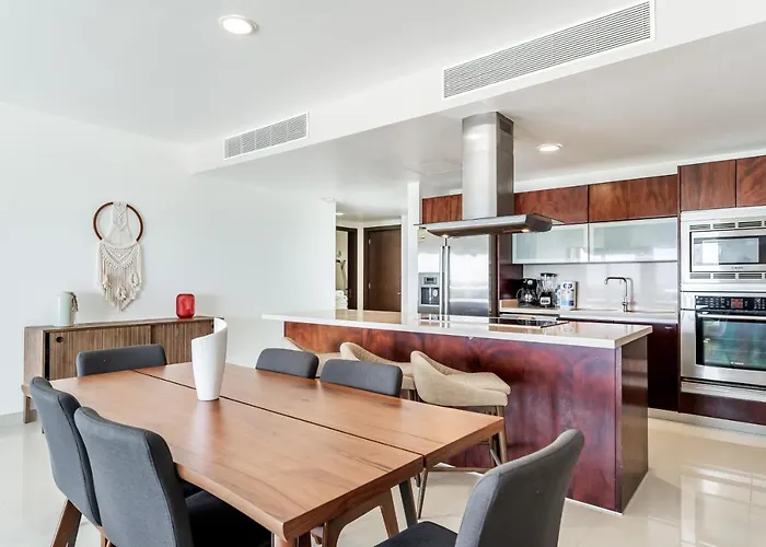 Casa Mares Ocean Front Penthouse Apartment