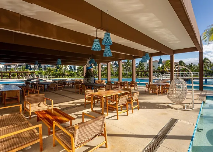 Casa Mares Ocean Front Penthouse Apartment