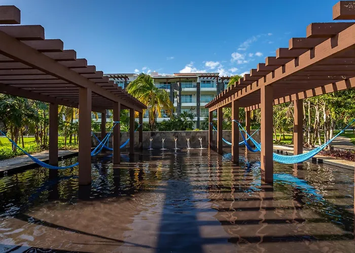 Casa Mares Ocean Front Penthouse *